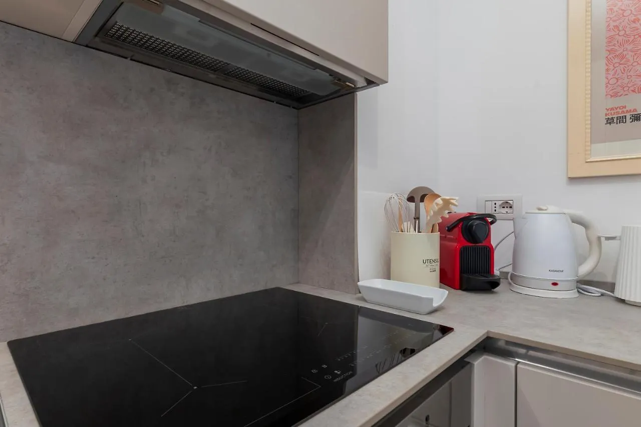Suite Campania - Ristrutturato Nuovo Vicino M4 Milan Apartment